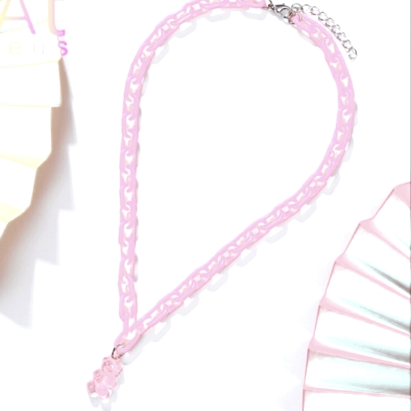 Gummy bear necklace 🐻💓🐻💕 - Picture 2 of 6